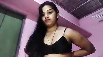 Teen Village Girl Sending Nude Selfie Mms To Tease Her BF