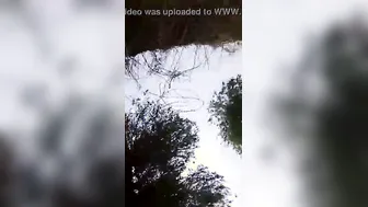 Village Girl Flashing Wet Pussy Outdoors In Homemade Dehati Clip