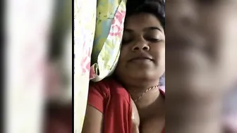 Bengaluru GF Showing Off Her Big Boobs On Webcam For Me