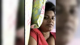 Bengaluru GF Showing Off Her Big Boobs On Webcam For Me