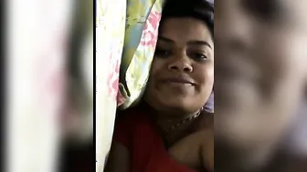 Bengaluru GF Showing Off Her Big Boobs On Webcam For Me
