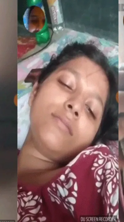 Desi GF Fingering Wet Pussy On Video Call For BF