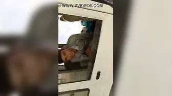 Married Bhabhi Taking Driver Deep In The Backseat Of His Car