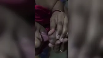 Married Bhabhi Sucking Off Her Secret Lover Behind Closed Doors