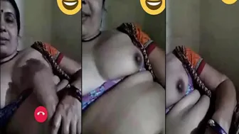 Mature Bhabhi Getting Naked On Video Call Recorded And Leaked