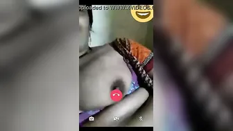 Mature Bhabhi Getting Naked On Video Call Recorded And Leaked