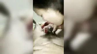 Indian GF Sucking Her Boyfriend Off In Cheap Hotel Room