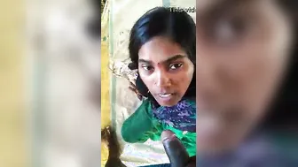 Desi Slut Exposing Herself Giving Head On Hidden Camera