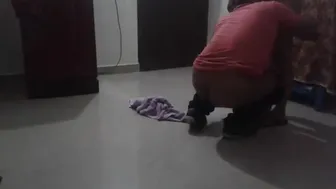 Delivery Guy Fucking Lonely Housewife While Husband Watches