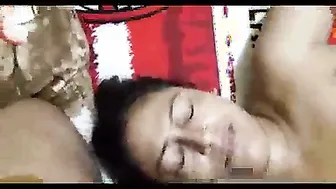Bengali Wife Taking Hot Facial Cumshot From Husband On Camera