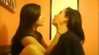 Indian College Lesbians Caught On Camera Their Mms Goes Viral