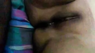 Bengali Babe Showing Off Her Fingering Skills On Webcam Tonight