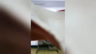 Busty Bengali Babe Fingering Herself Live On Cam For Viewers