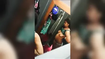Hidden Cam Catches Desi Girl Changing In Trial Room Undressing