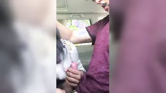 Nri Babe Sucking Her BF In The Backseat After Party