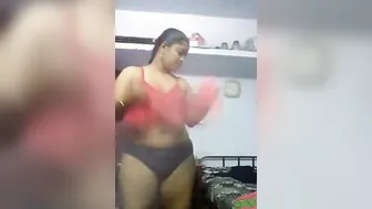 Chubby South Indian Girl Stripping Naked For Her BF