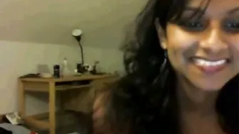 Naked GF Dancing And Teasing On Webcam For BF