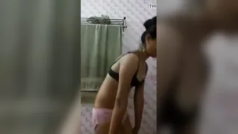 Chennai Babe Stripping Naked Showing Everything In Hot Selfie