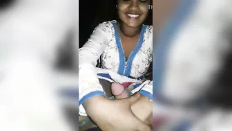 Village Gf Bouncing On BF Cock In Leaked Private Sex Clip