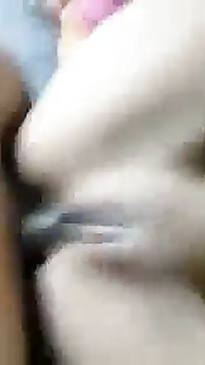 Young Desi Babe Losing Her Virginity To BF Homemade Video