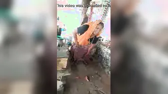 Village Married Woman Showing Her Pussy To Strangers For Money