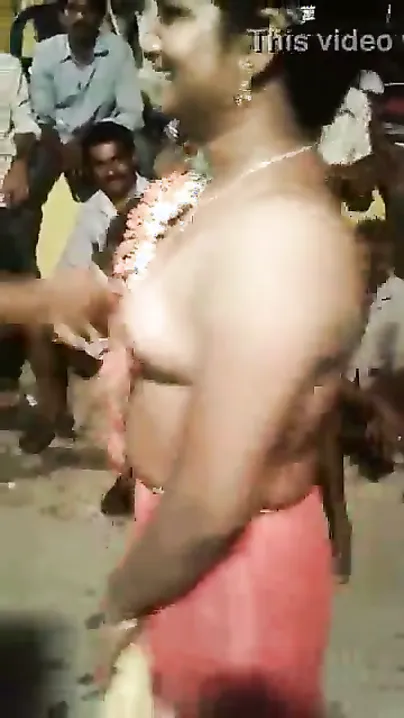 Naked Village Babe Dancing Wildly Before Getting Fucked Outdoors