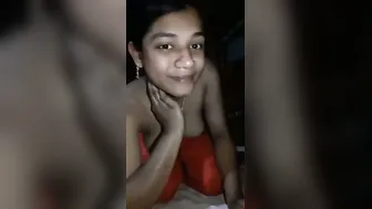 Village Girl Fingering Herself Live On Webcam For Her BF