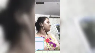 Wife Spreading Pussy Wide Teasing Him On Late Night Video Call