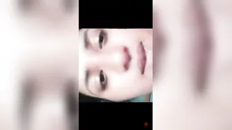 Chubby Bengali GF Fingering Wet Pussy On Camera