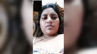 Chubby Bengali GF Fingering Wet Pussy On Camera
