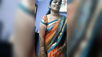 Curvy Bhabhi Filming Herself Touching Pussy In Bedroom Alone
