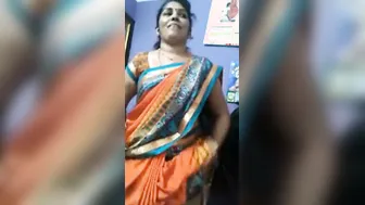 Curvy Bhabhi Filming Herself Touching Pussy In Bedroom Alone