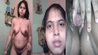 Naked Bhabhi Bathing And Soaping Her Body In Leaked Mms Clip