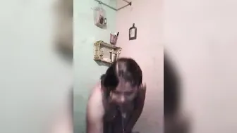 Naked Bhabhi Bathing And Soaping Her Body In Leaked Mms Clip