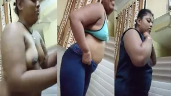 Curvy Bhabhi Spreading Legs Showing Her Wet Pussy And Boobs