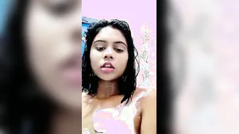 Big Boobs Babe Filming Herself Naked In The Bathroom Mirror