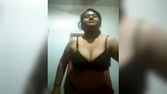 Desi Babe With Massive Boobs Doing Striptease In Private Footage