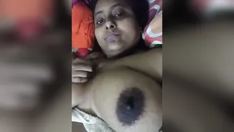 Busty Bangladeshi Babe Flashing Her Huge Natural Boobs On Webcam