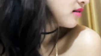 Stunning Indian Babe Posing Nude And Touching Herself On Camera