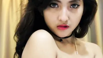 Stunning Indian Babe Posing Nude And Touching Herself On Camera