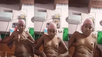 Married Bhabhi Fingering Herself Alone Recording On Mobile Cam