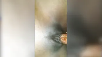 South Babe Fingering Her Dripping Pussy Moaning On Video Call