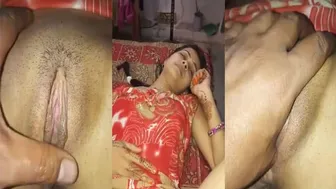 Married Bhabhi Getting Fingered By Her Lover In Secret Place