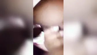 Desi GF Showing Her Amazing Pussy In Homemade Video