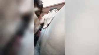 BF Eating His Indian GF's Wet Pussy In Private Mms Video