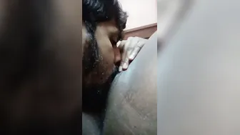 BF Eating His Indian GF's Wet Pussy In Private Mms Video