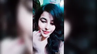 Pakistani Babe Recording Herself Naked On Selfie Cam Being Naughty