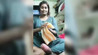 South Indian Slut Riding And Moaning Loud In Homemade Sex Tape