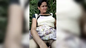 Desi Girl Fingering Herself Outdoors In The Fields Caught On Cam