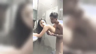 Teen Babe Fucking Her BF Hard In The Bathroom Shower